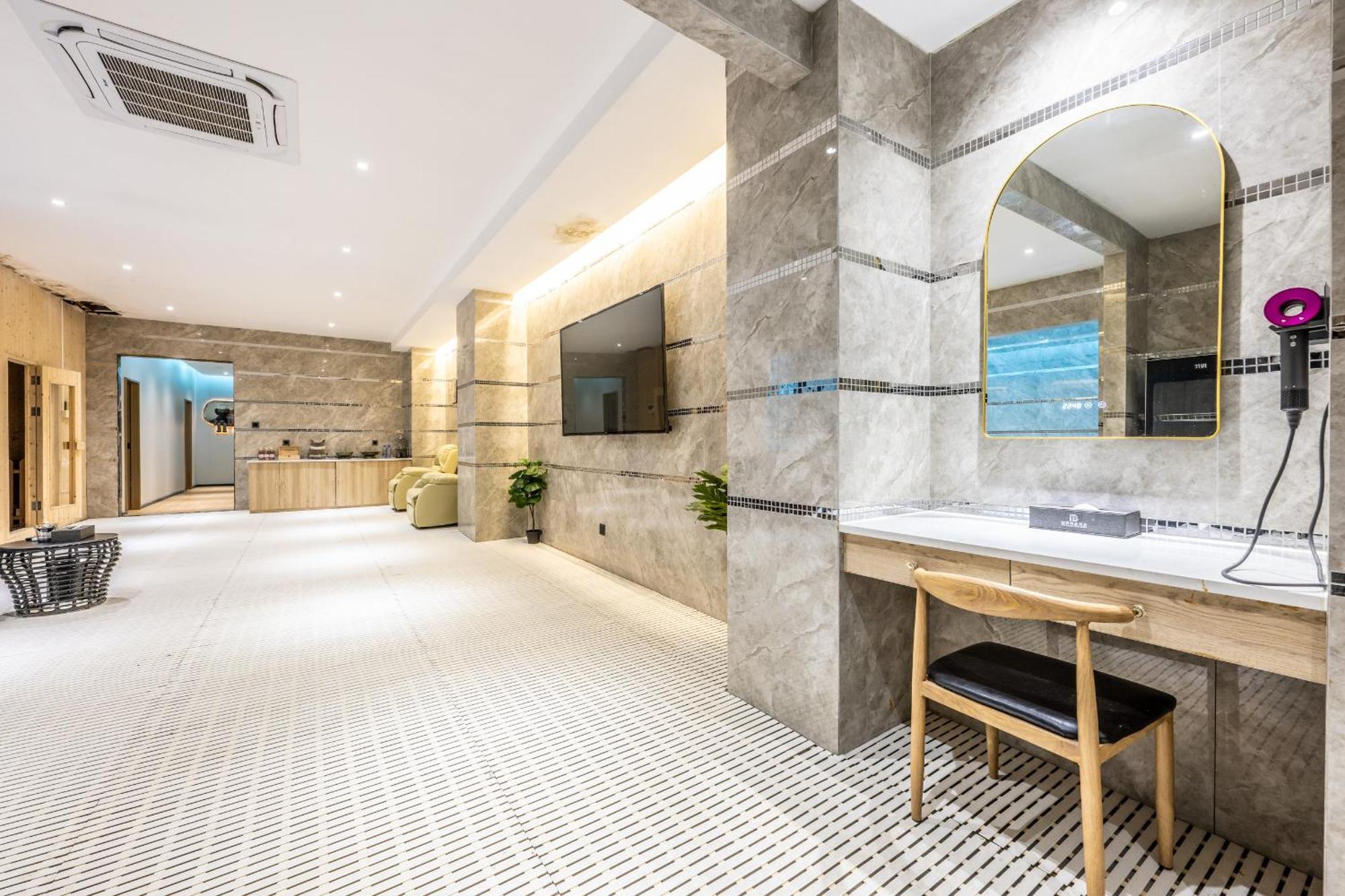 Bole Jing Pin Hotel Сиануквиль Экстерьер фото