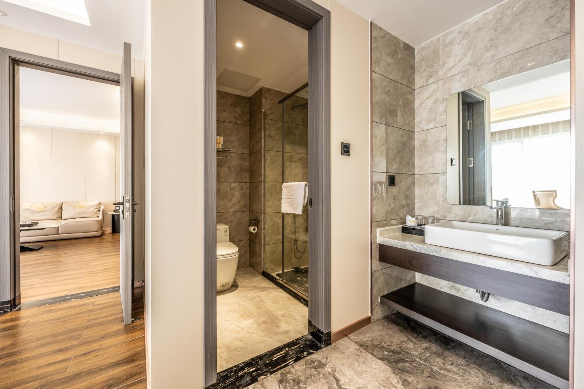 Bole Jing Pin Hotel Сиануквиль Экстерьер фото