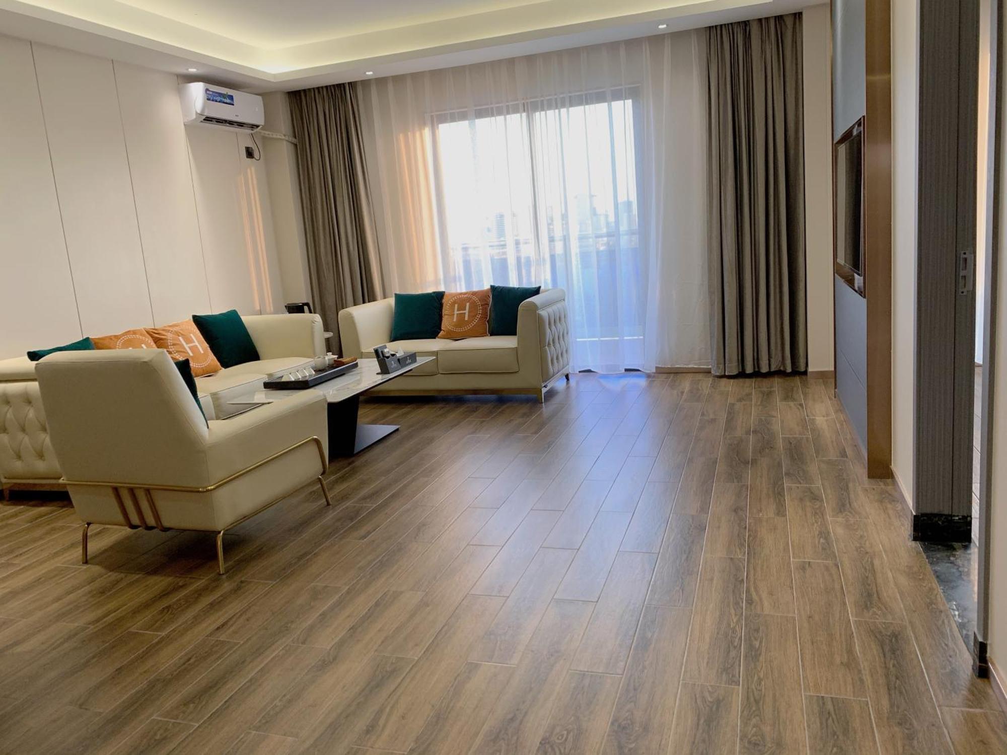Bole Jing Pin Hotel Сиануквиль Экстерьер фото